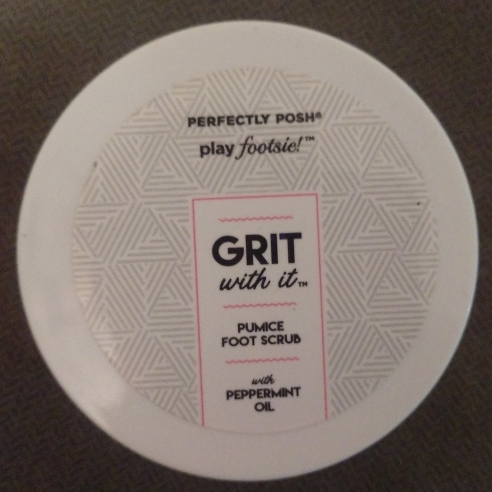Grit with it pumice foot scrub